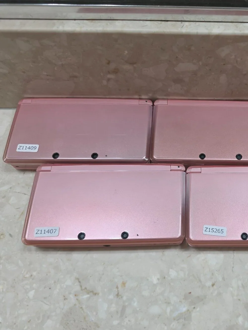 1X Nintendo 3ds Coral Pink 64gb Memory charger Handheld Console System Japan